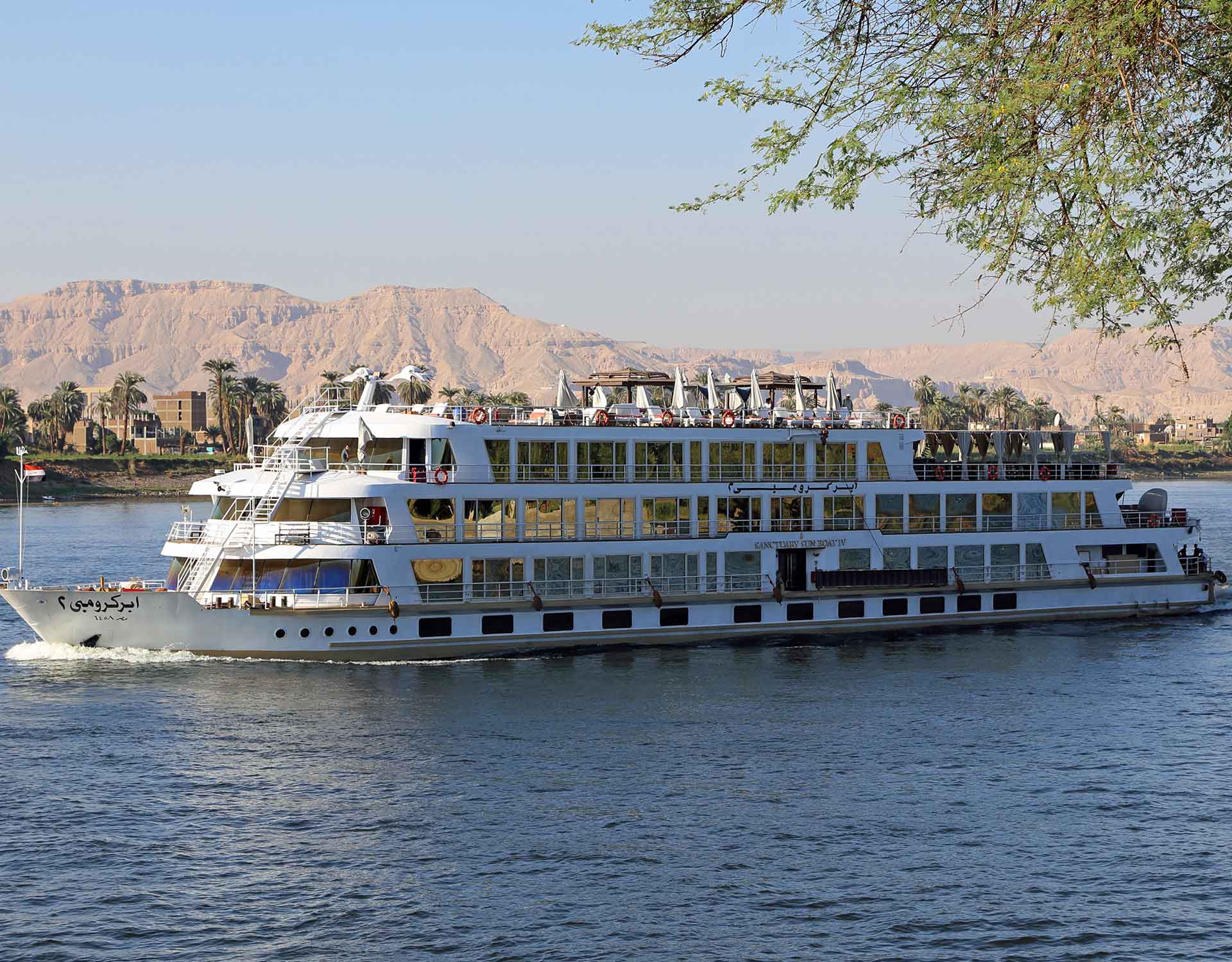 nile-cruise-egypt-aswan-and-luxor.