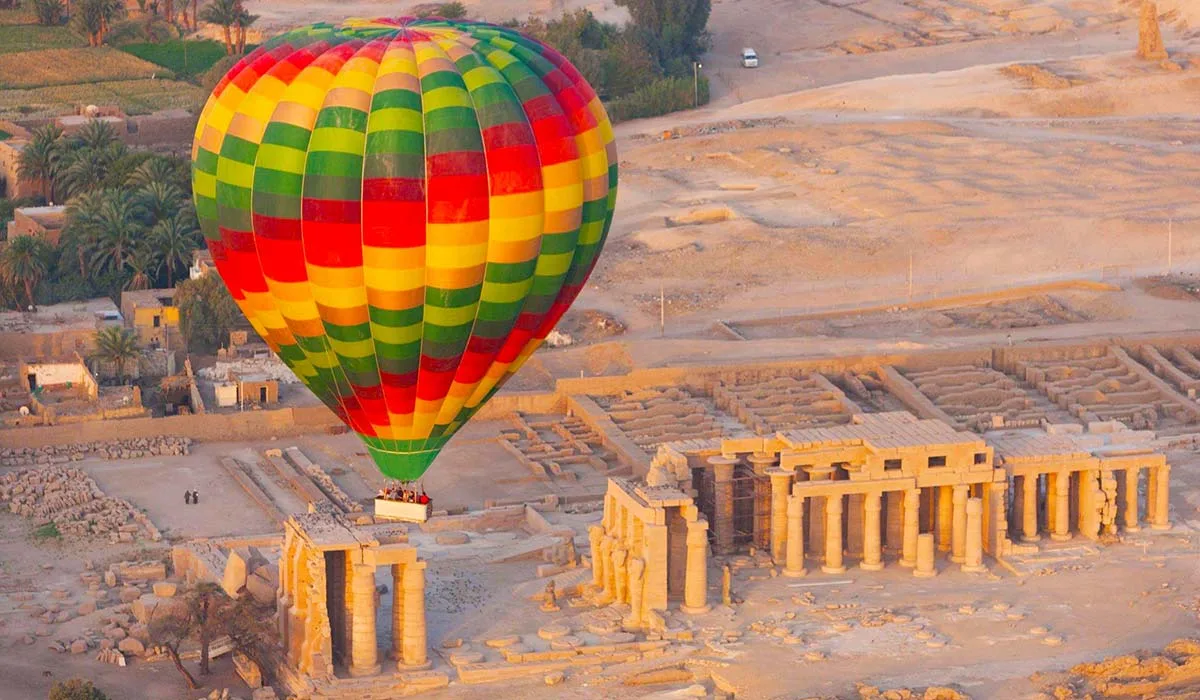 hot air balloon rides in Luxor are a unique and exciting experience
